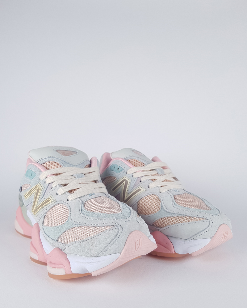 کفش روزمره زنانه نیوبالانس 9060 صورتی NEW BALANCE9060(PINK)
