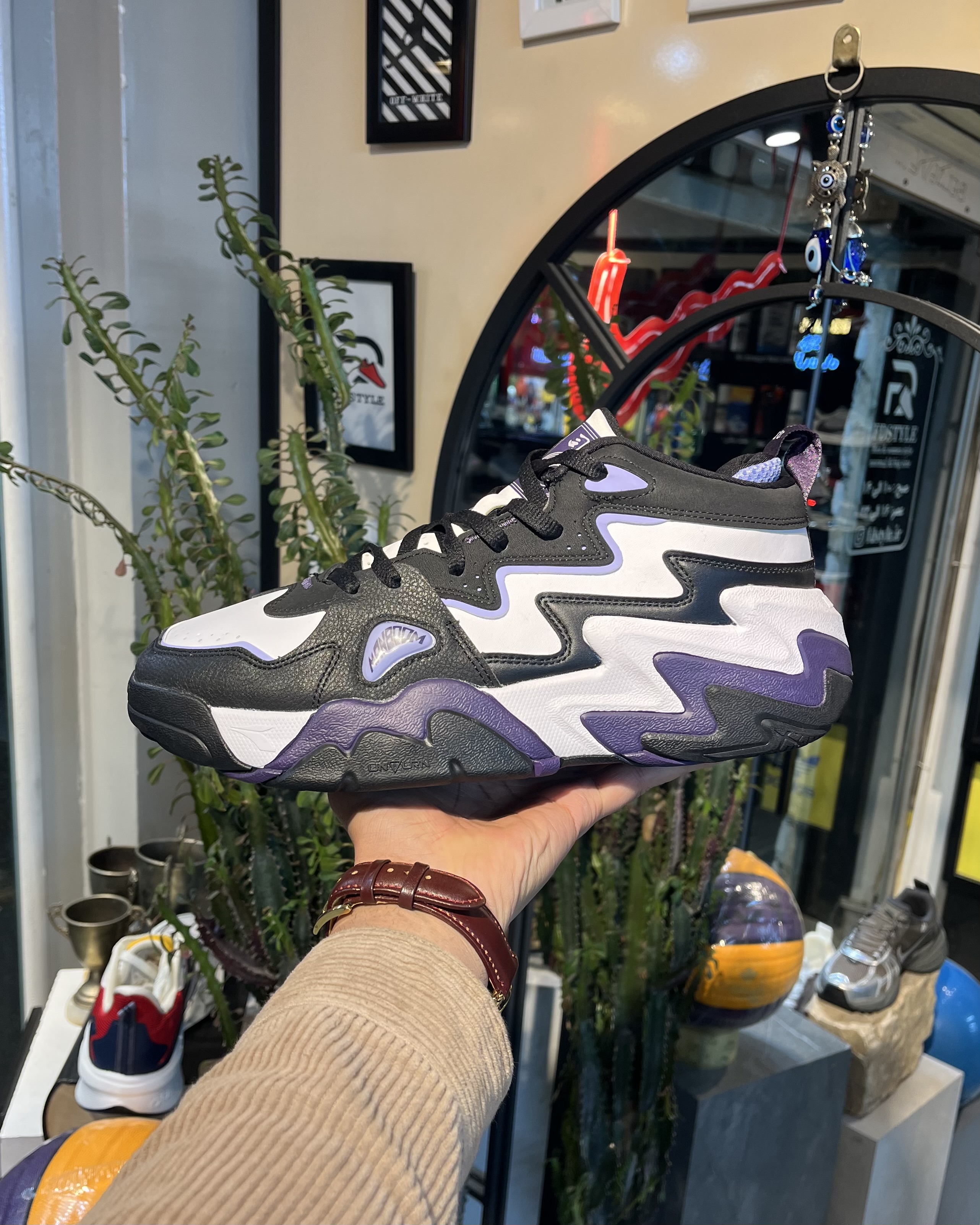 کتونی بسکتبالی برند ۳۶۱ مردانه رنگ بنفش مشکی