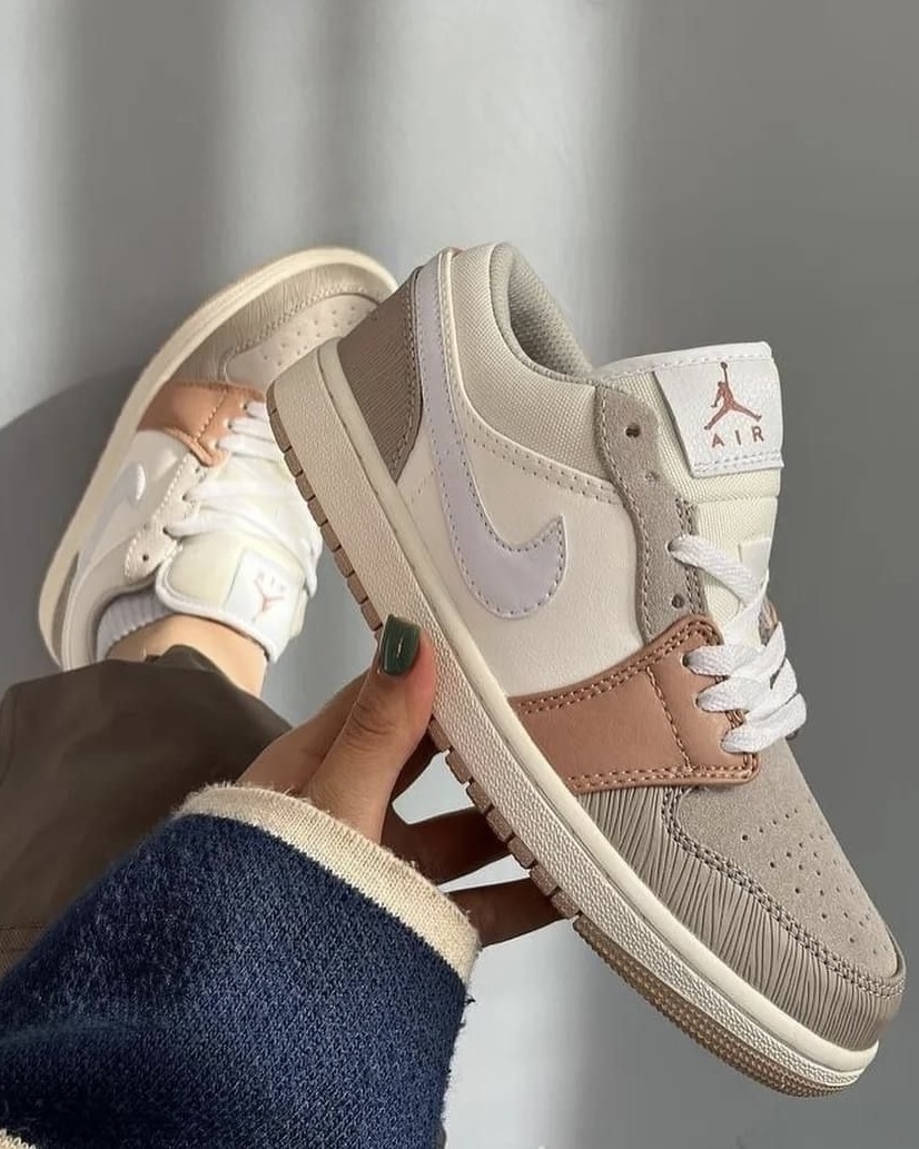 کفش روزمره نایک رنگ کرم قهوه ای مدل جردن وان میلان