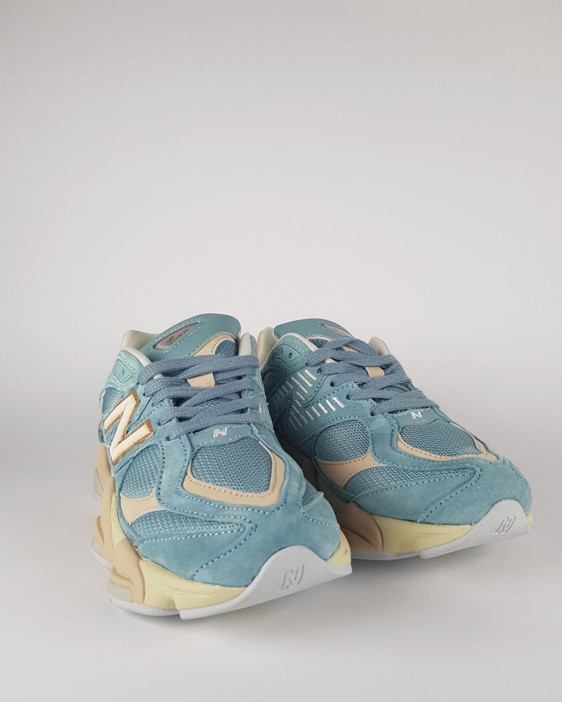 کفش روزمره زنانه نیوبالانس 9060 آبی NEW BALANCE 9060( BLUE)