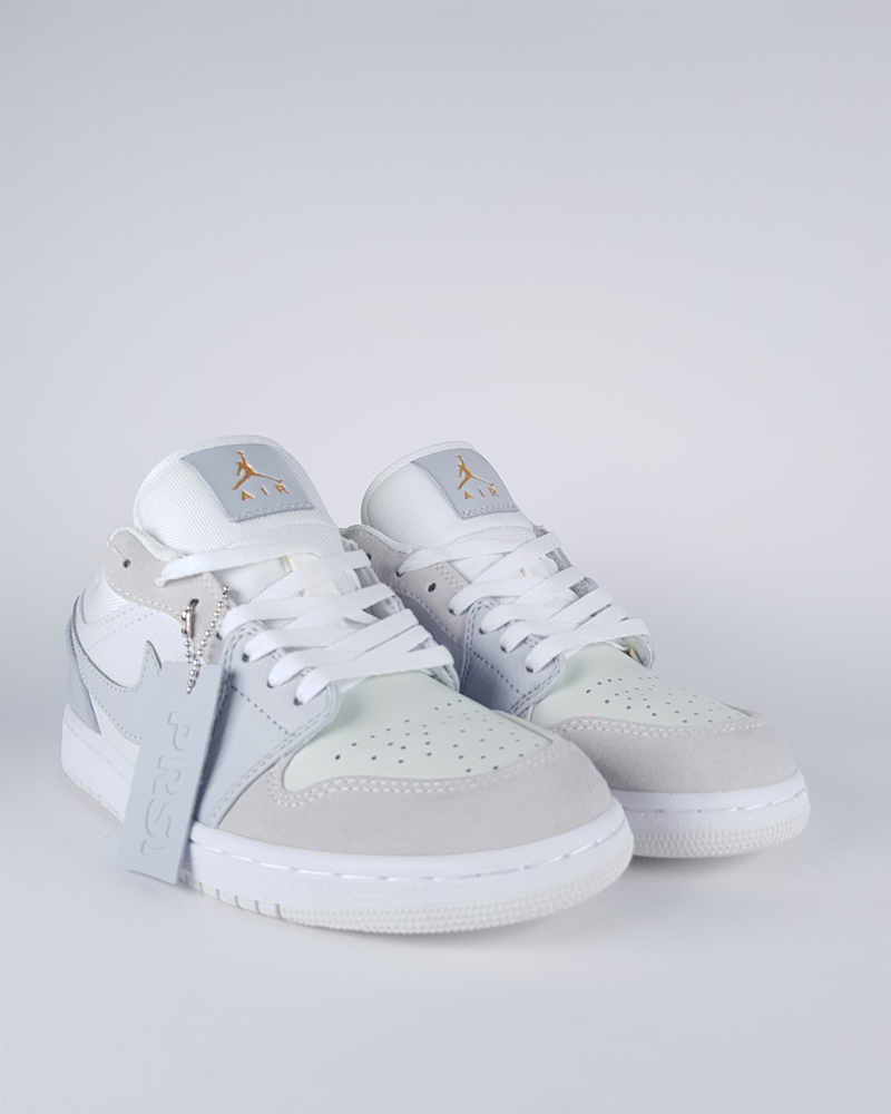 کفش روزمره مردانه جردن 1 سفید کرم AIR GORDAN 1 ( white-cream)